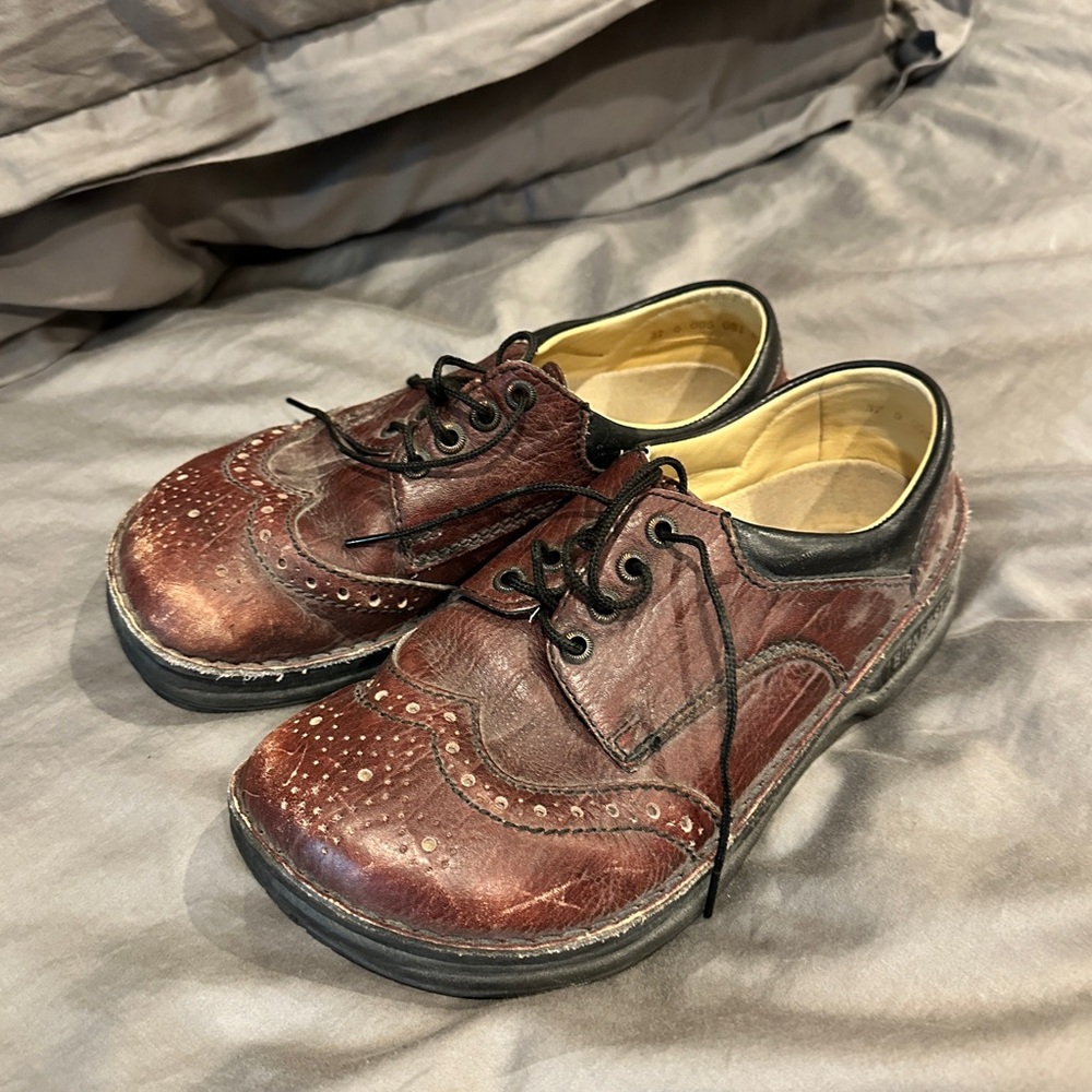 Birkenstock wingtips